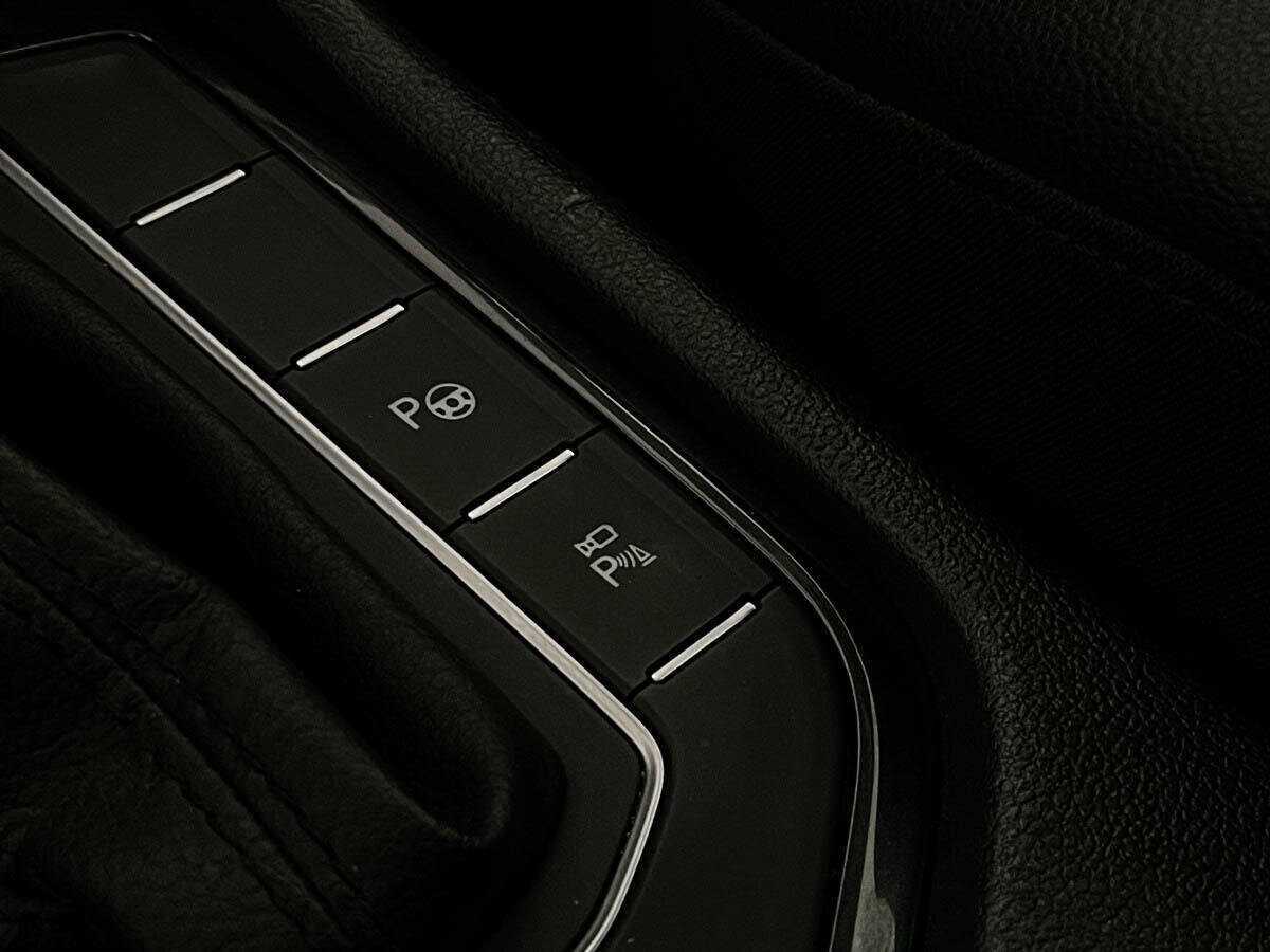 Купить Volkswagen Tiguan, 2017, 126 617 км, фото №16