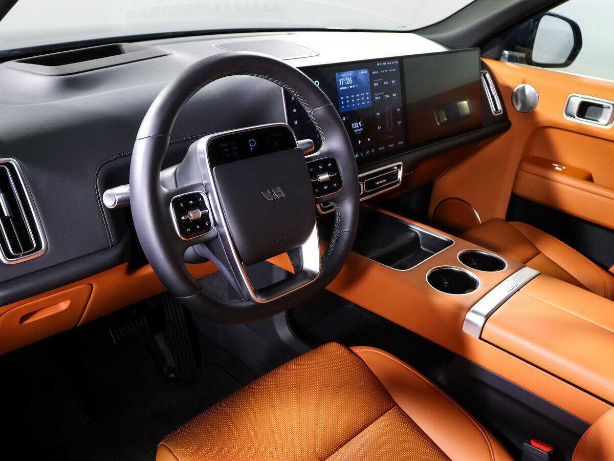 Купить LiXiang L9 44.5 kWh, 2023, 6 184 км, фото №12