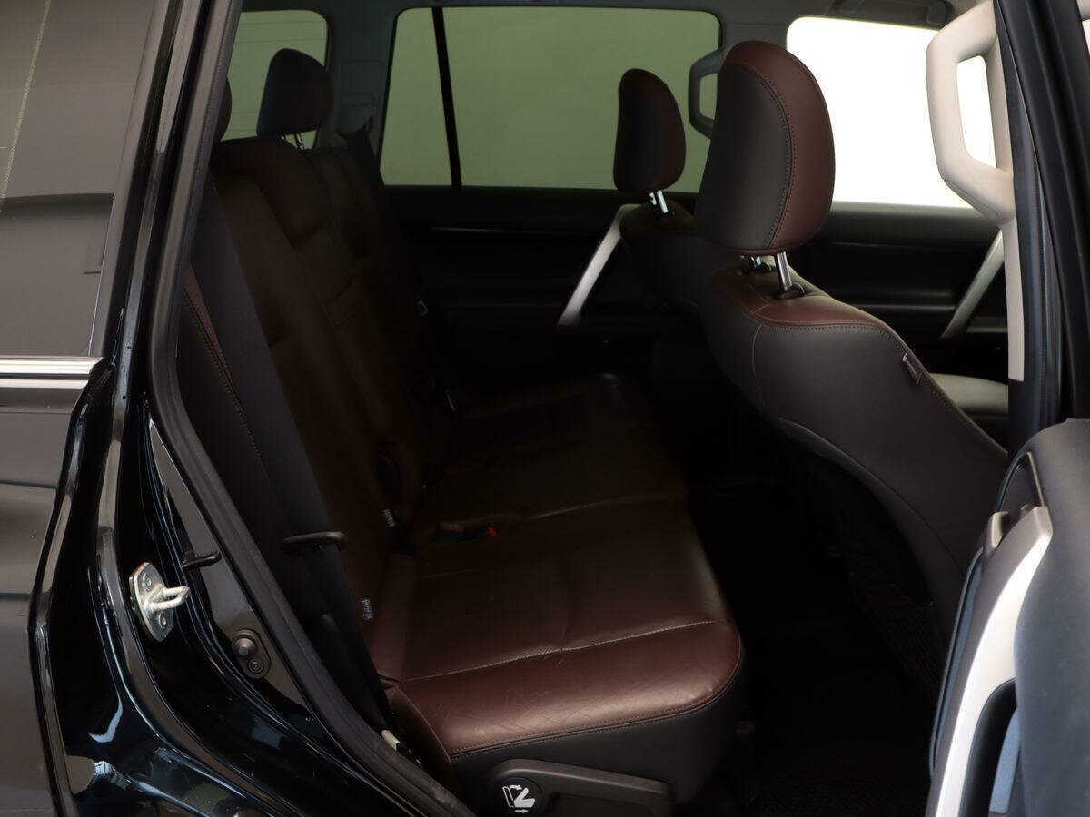 Купить Toyota Land Cruiser Prado, 2017, 128 900 км, фото №8