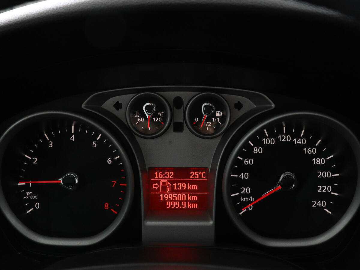 Купить Ford Focus, 2010, 199 576 км, фото №11