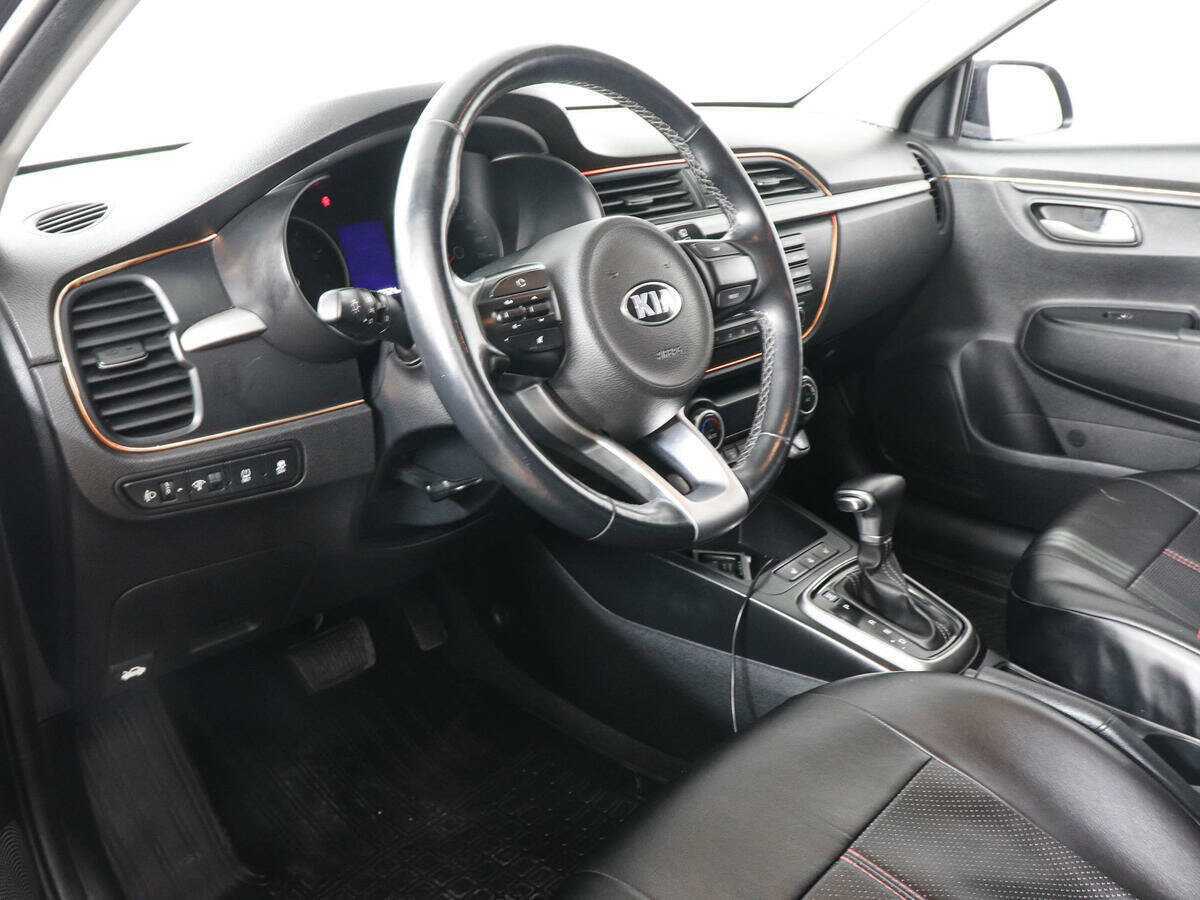 Купить Kia Rio X-Line, 2018, 65 622 км, фото №9