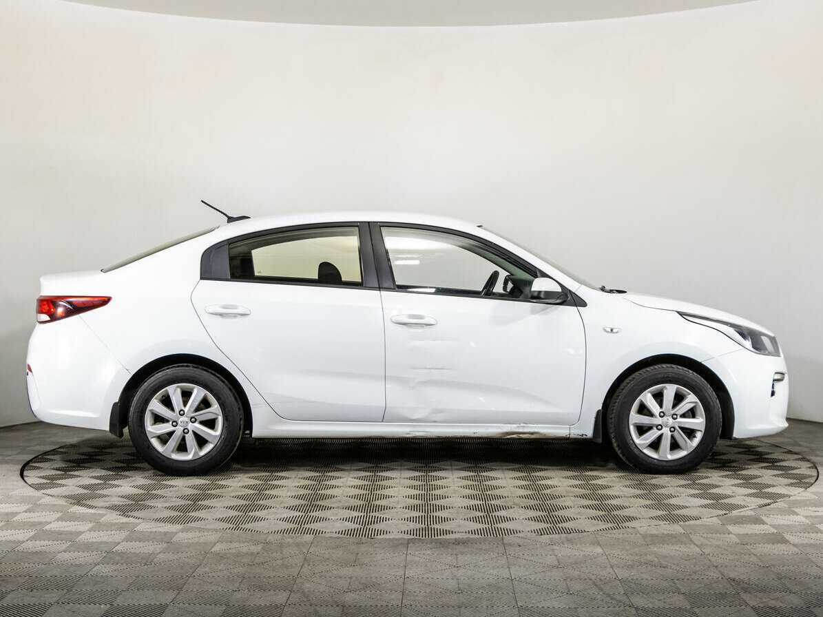 Купить Kia Rio, 2017, 278 523 км, фото №4