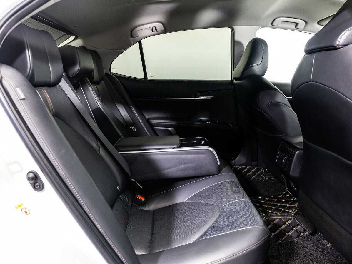 Купить Toyota Camry, 2018, 53 885 км, фото №8