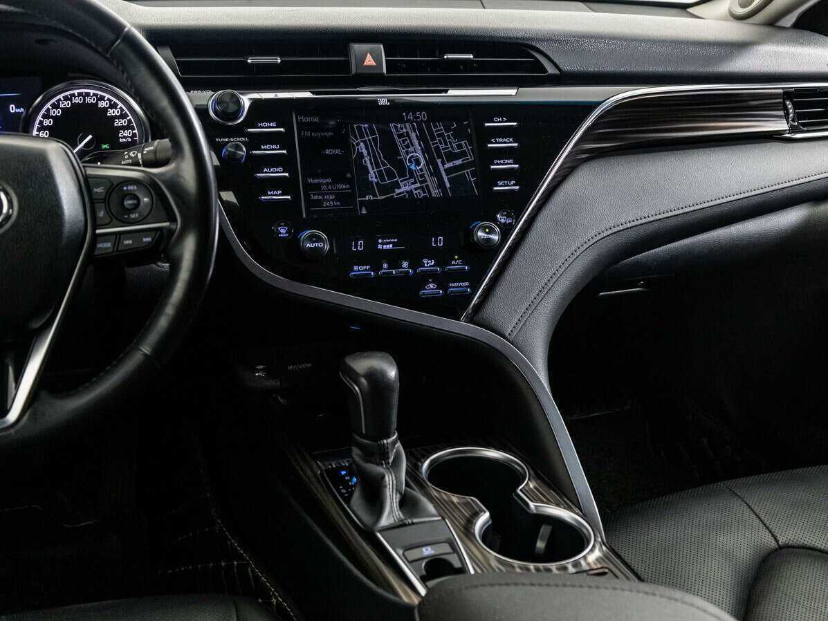 Купить Toyota Camry, 2018, 53 885 км, фото №14