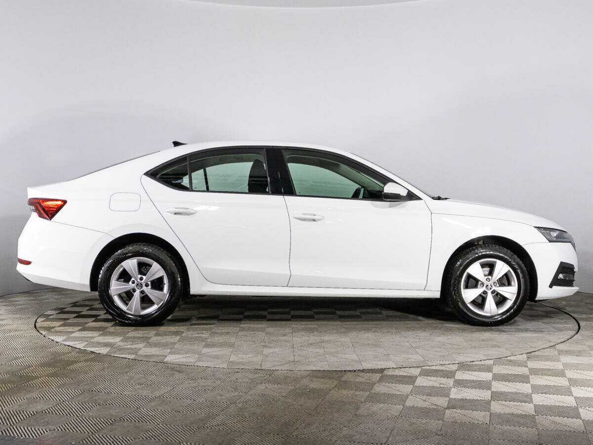 Купить Skoda Octavia, 2021, 34 123 км, фото №4