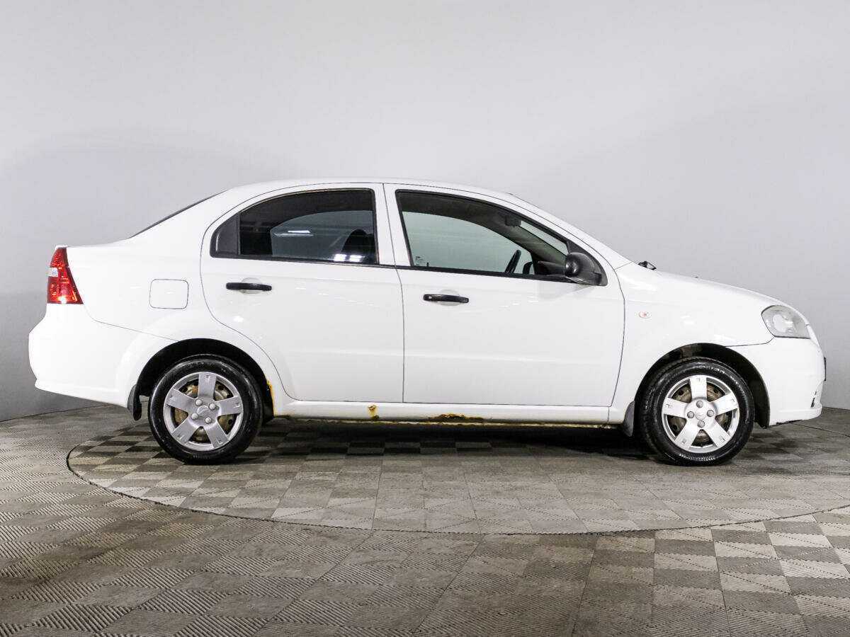 Купить Chevrolet Aveo, 2010, 109 117 км, фото №4