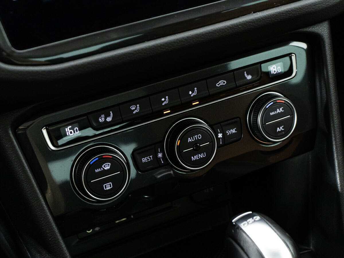 Купить Volkswagen Tiguan, 2017, 77 591 км, фото №15