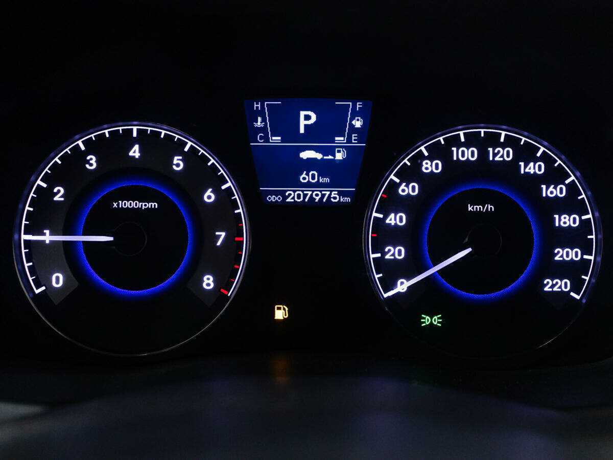 Купить Hyundai Solaris, 2011, 207 975 км, фото №12