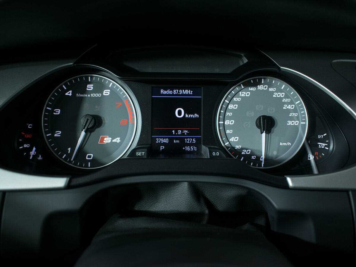 Купить Audi S4, 2009, 37 900 км, фото №11