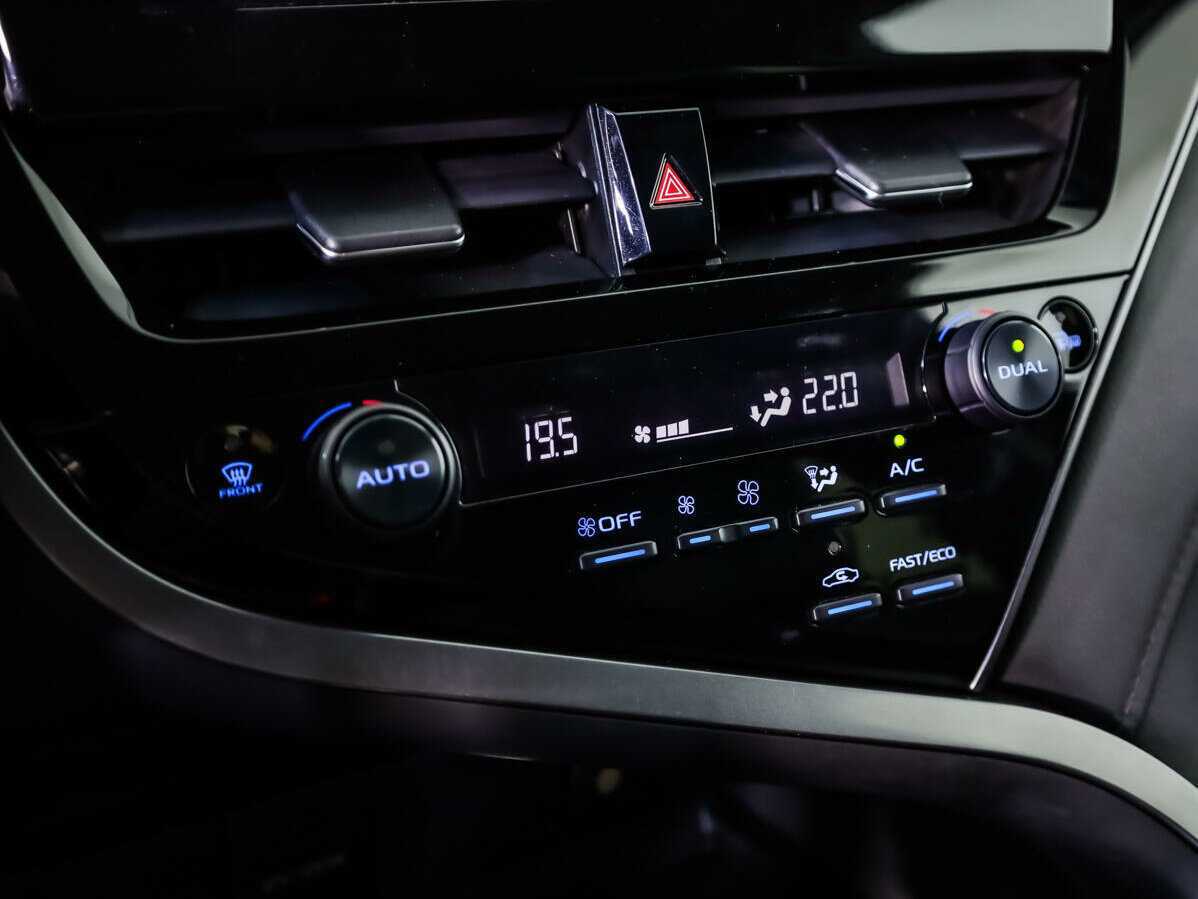 Купить Toyota Camry, 2021, 86 703 км, фото №14