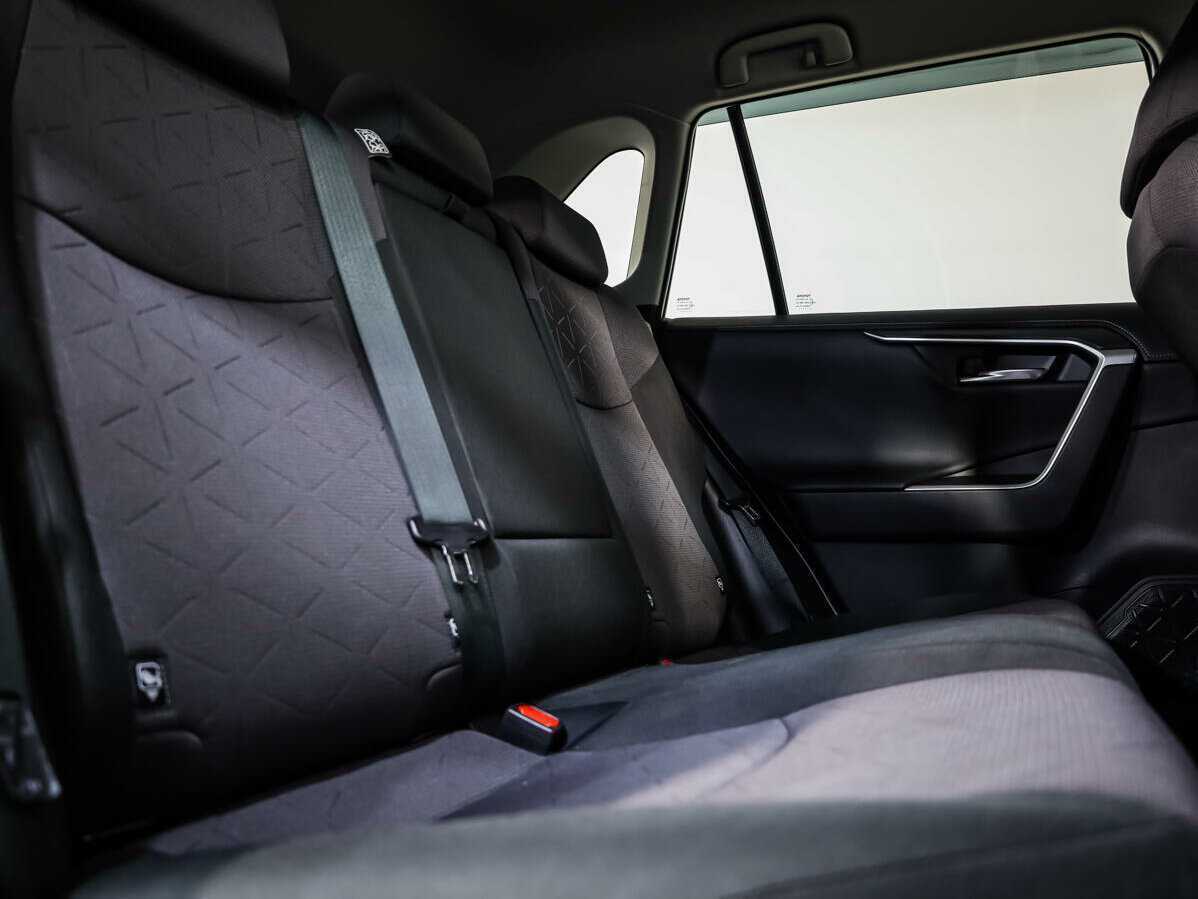 Купить Toyota RAV4, 2020, 69 982 км, фото №9