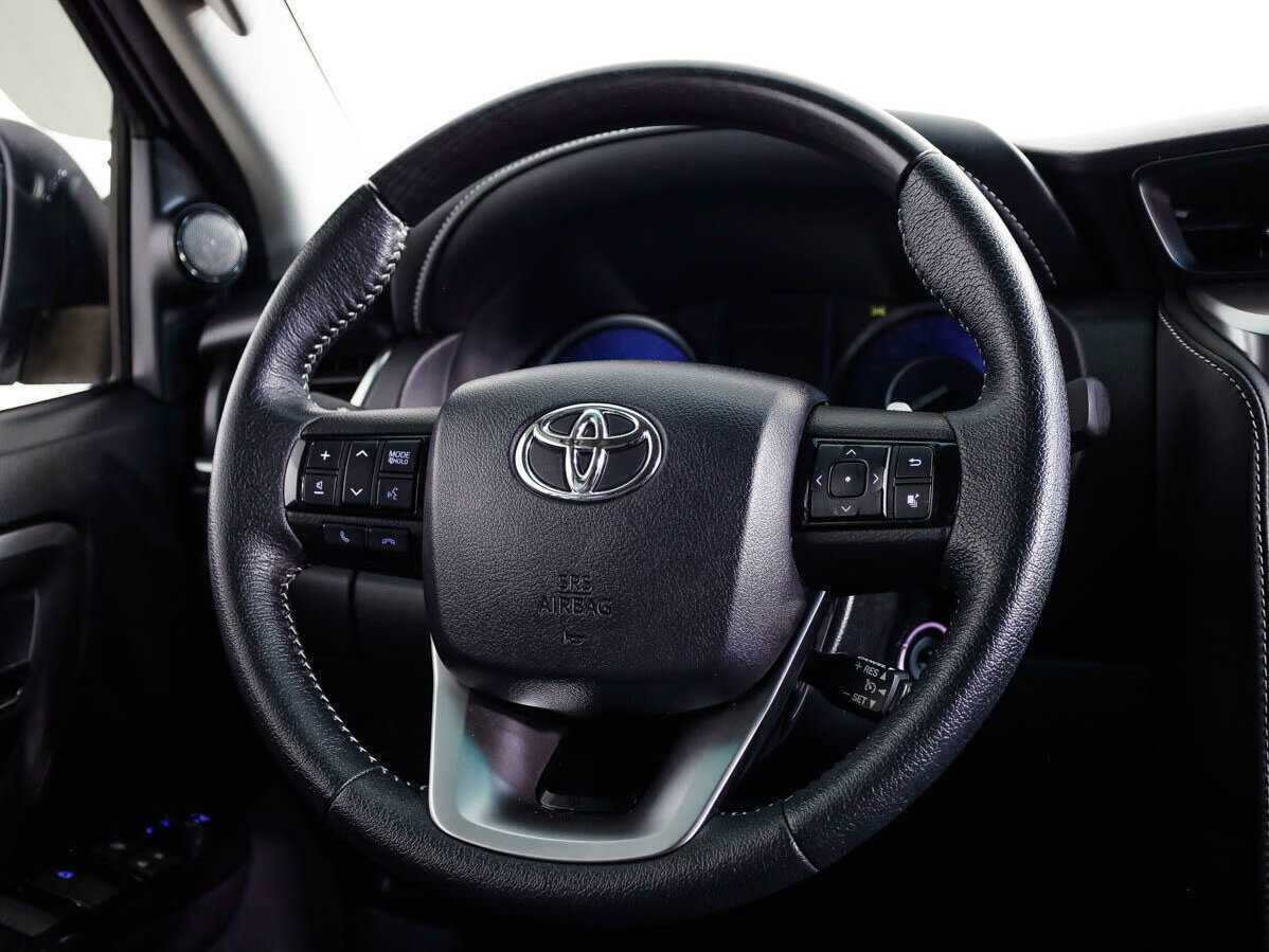Купить Toyota Fortuner, 2021, 31 000 км, фото №19