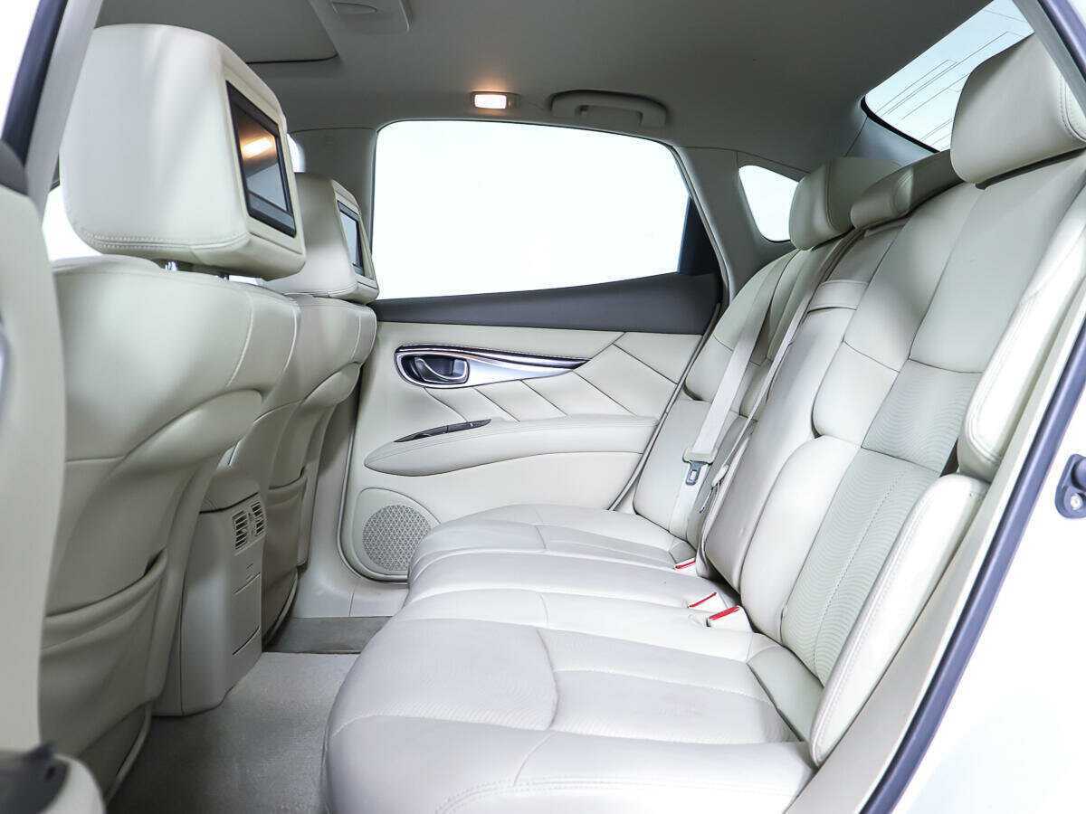 Купить Infiniti M37, 2012, 84 045 км, фото №10