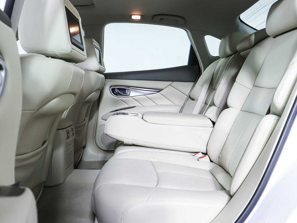 Купить Infiniti M37, 2012, 84 045 км, фото №11