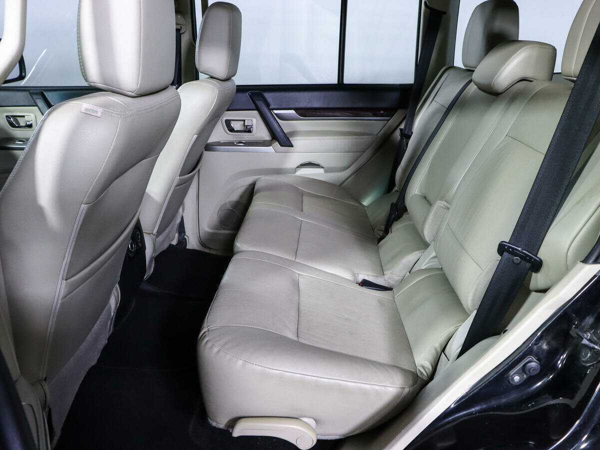Купить Mitsubishi Pajero, 2017, 100 000 км, фото №7