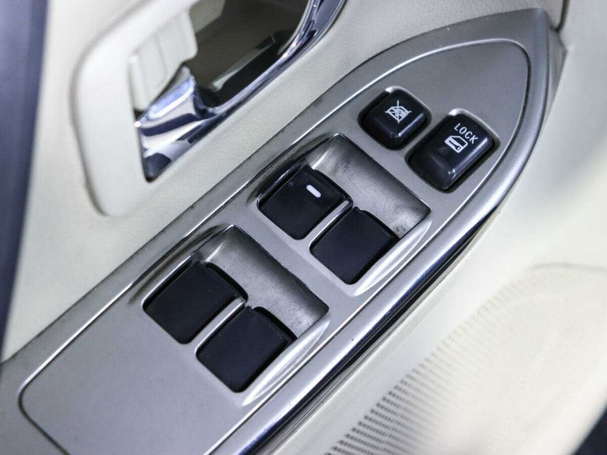 Купить Mitsubishi Pajero, 2017, 100 000 км, фото №17