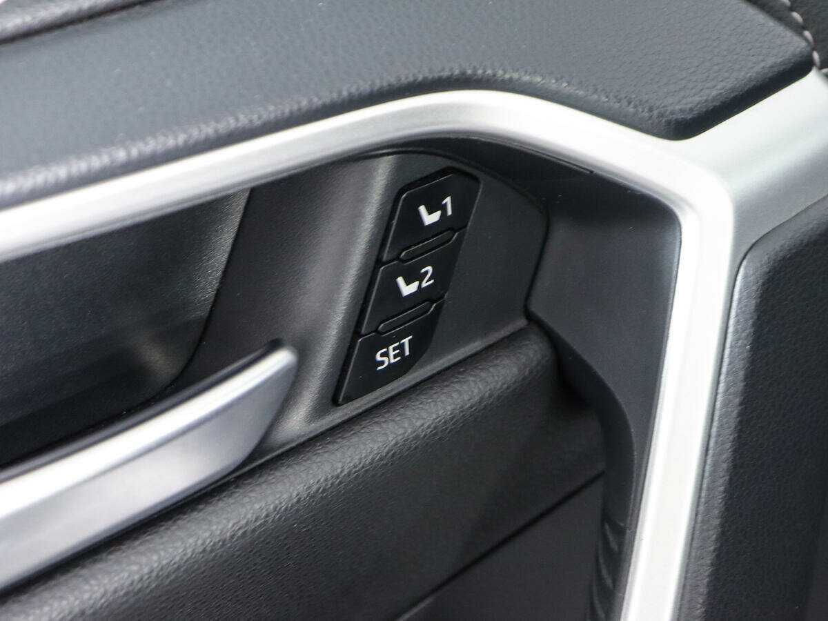 Купить Toyota RAV4, 2021, 64 123 км, фото №22