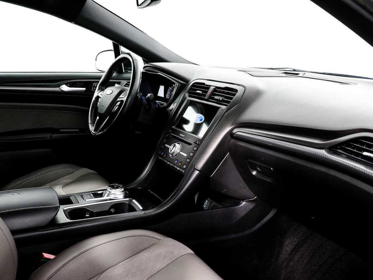 Купить Ford Fusion (North America) Sport, 2017, 190 502 км, фото №9