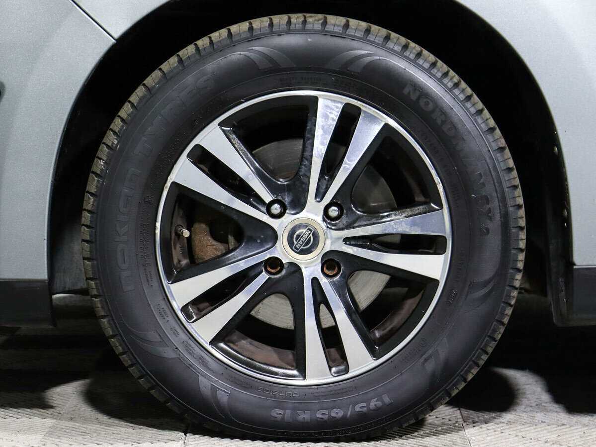 Купить Nissan Tiida, 2010, 140 000 км, фото №13