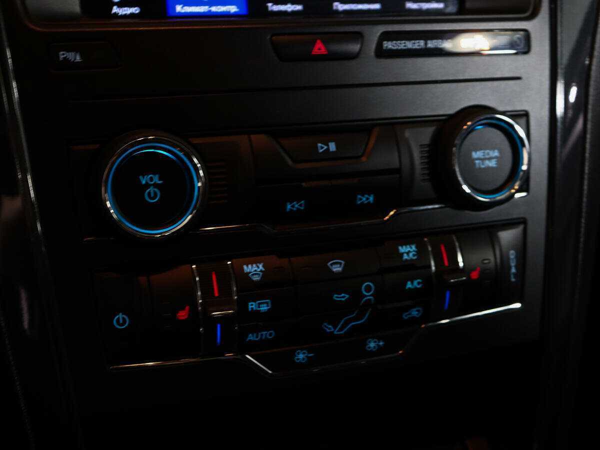 Купить Ford Explorer, 2019, 79 259 км, фото №23