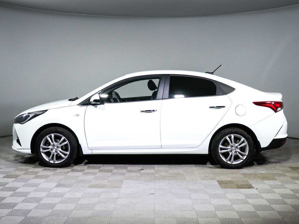 Купить Hyundai Solaris, 2020, 17 359 км, фото №8
