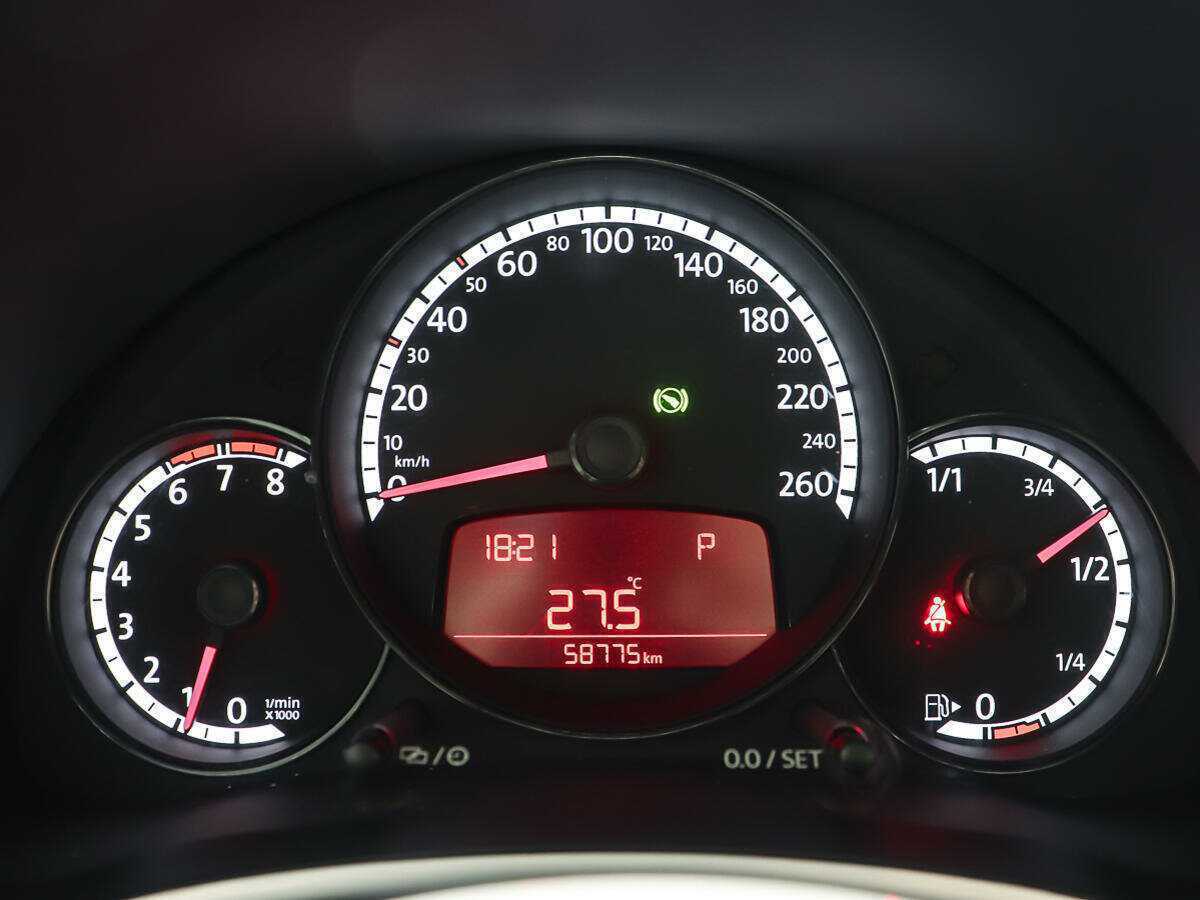 Купить Volkswagen Beetle, 2014, 59 020 км, фото №14