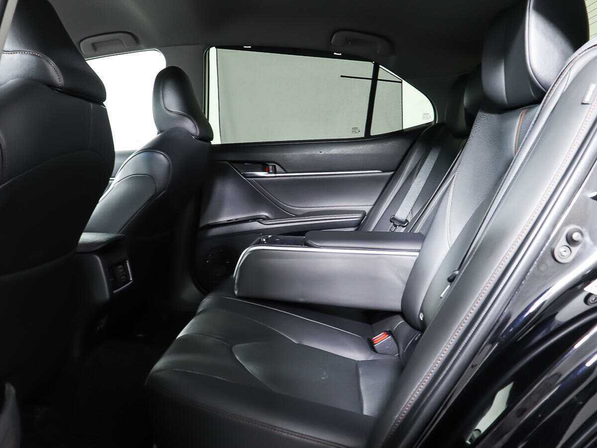 Купить Toyota Camry, 2018, 83 650 км, фото №11