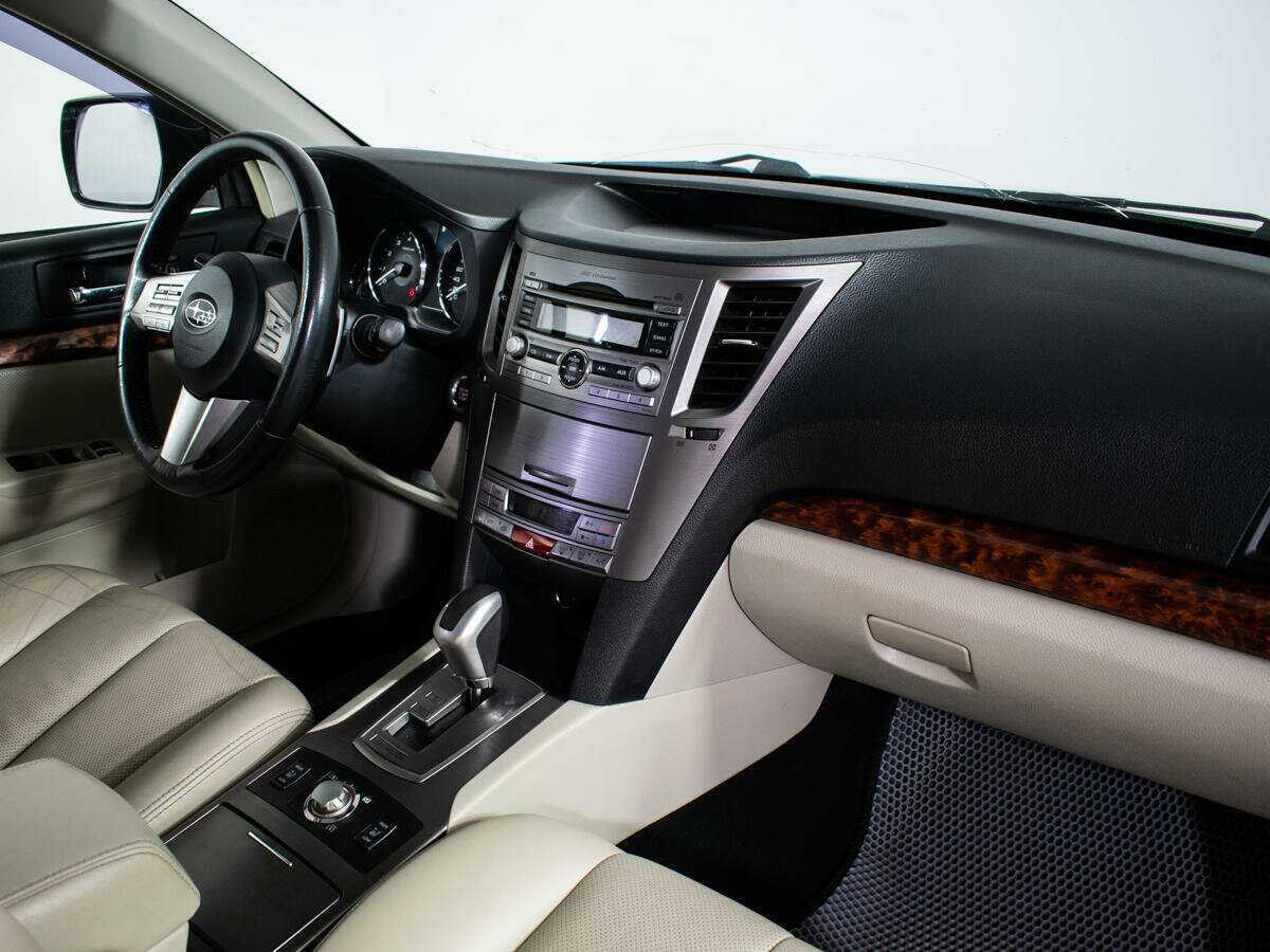Купить Subaru Outback, 2011, 250 407 км, фото №9