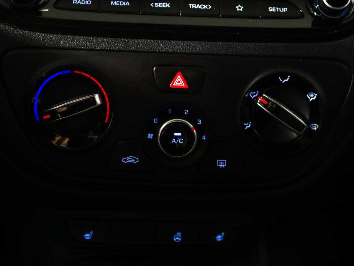 Купить Hyundai Solaris, 2021, 88 900 км, фото №15