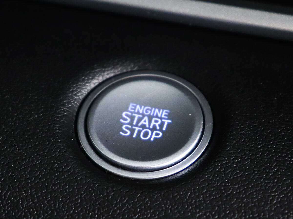 Купить Hyundai Elantra, 2022, 18 393 км, фото №17