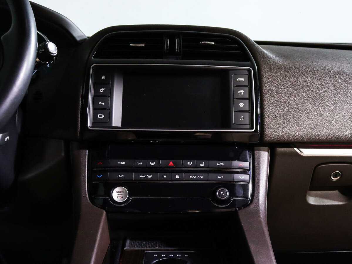 Купить Jaguar F-Pace, 2016, 127 495 км, фото №11