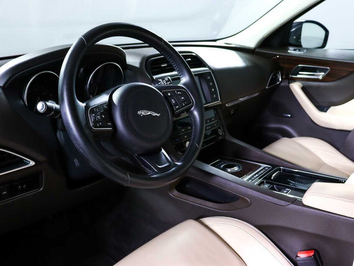 Купить Jaguar F-Pace, 2016, 127 495 км, фото №12