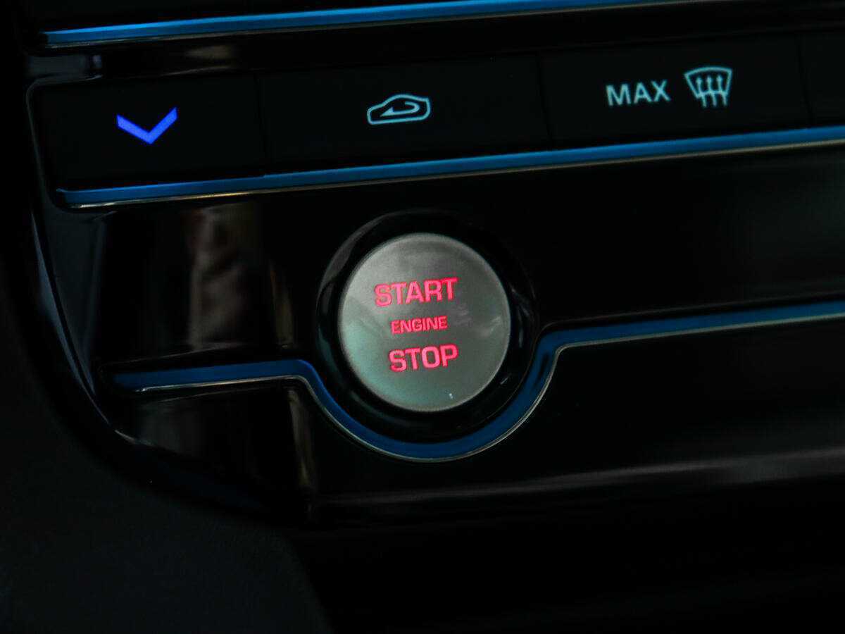 Купить Jaguar F-Pace, 2016, 127 495 км, фото №18