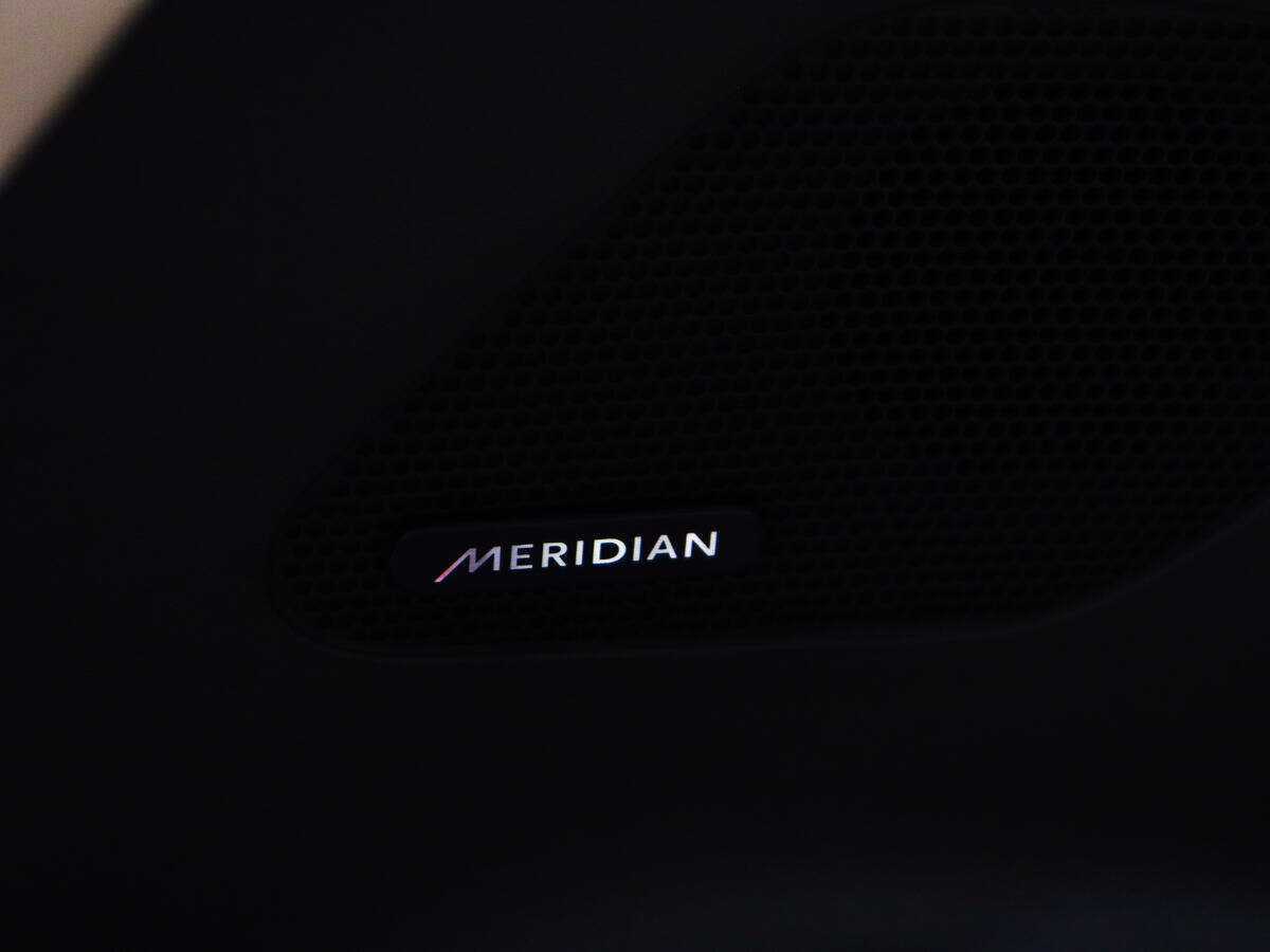 Купить Jaguar F-Pace, 2016, 127 495 км, фото №19