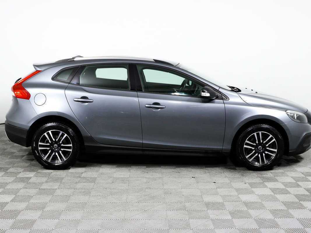 Купить Volvo V40 Cross Country, 2017, 81 301 км, фото №4