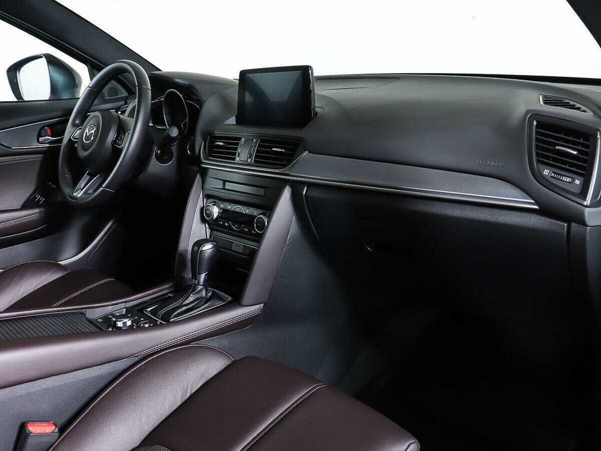 Купить Mazda CX-4, 2022, 4 880 км, фото №9