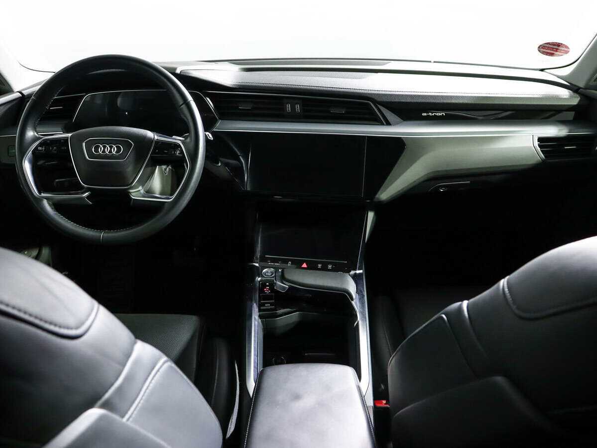 Купить Audi e-tron 55, 2019, 66 504 км, фото №10