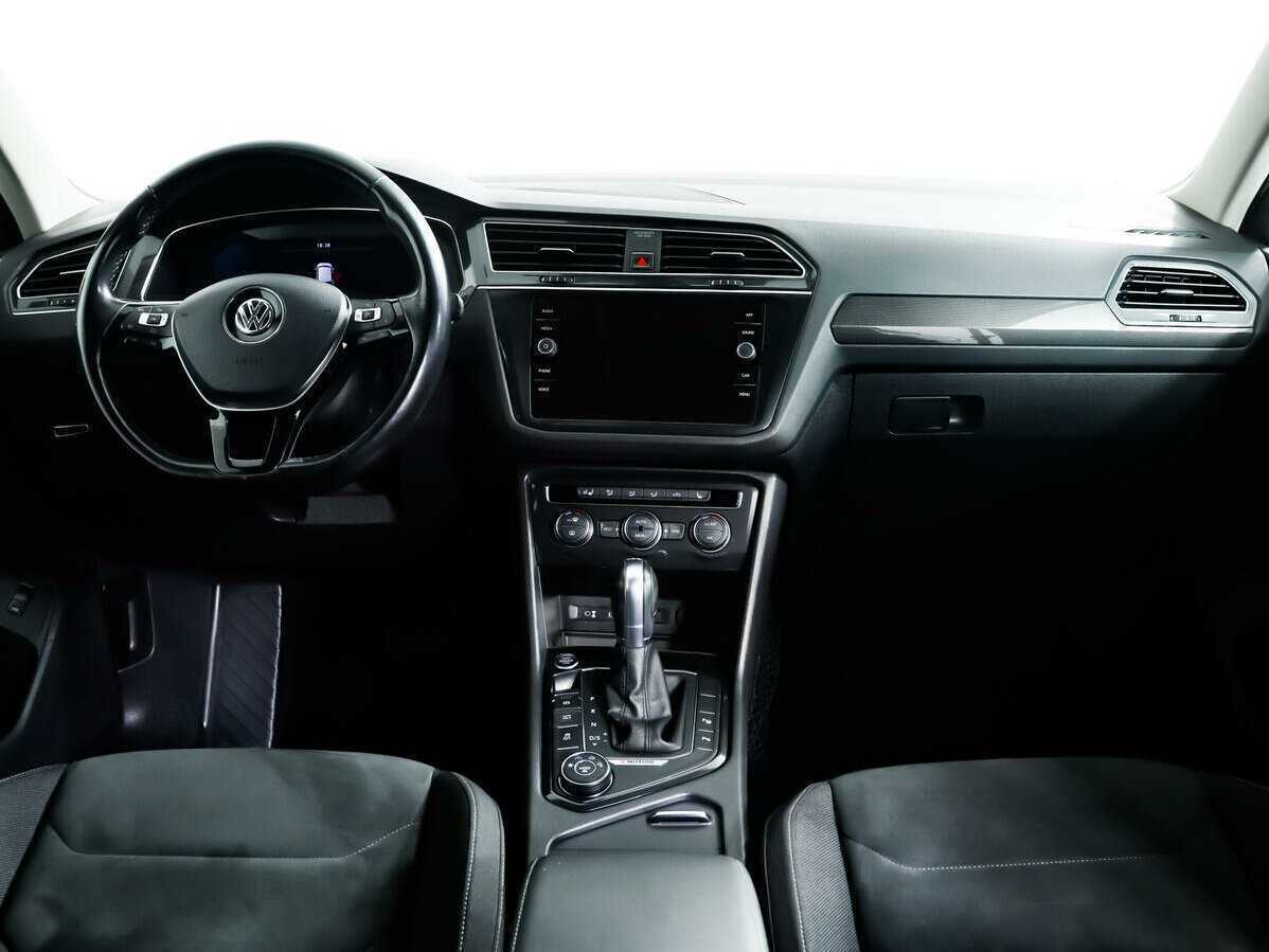 Купить Volkswagen Tiguan, 2017, 68 230 км, фото №9