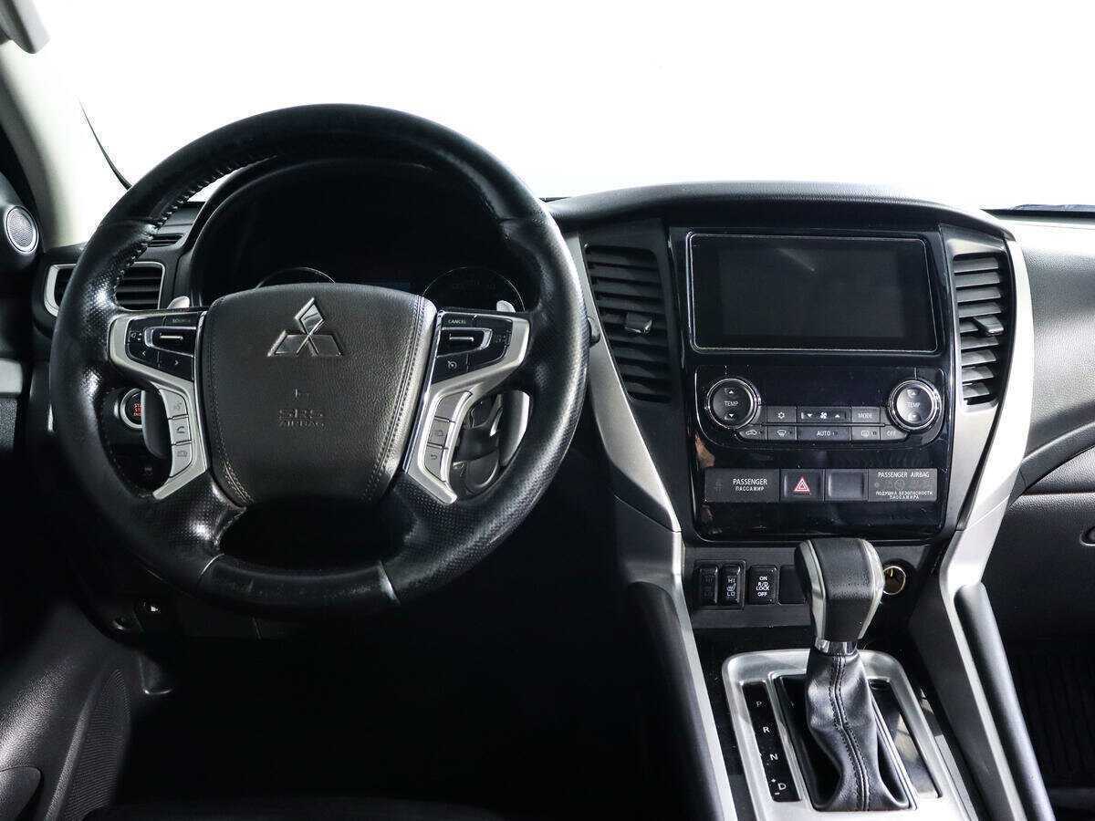 Купить Mitsubishi Pajero Sport, 2019, 55 390 км, фото №12