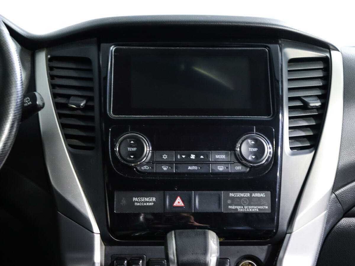 Купить Mitsubishi Pajero Sport, 2019, 55 390 км, фото №13