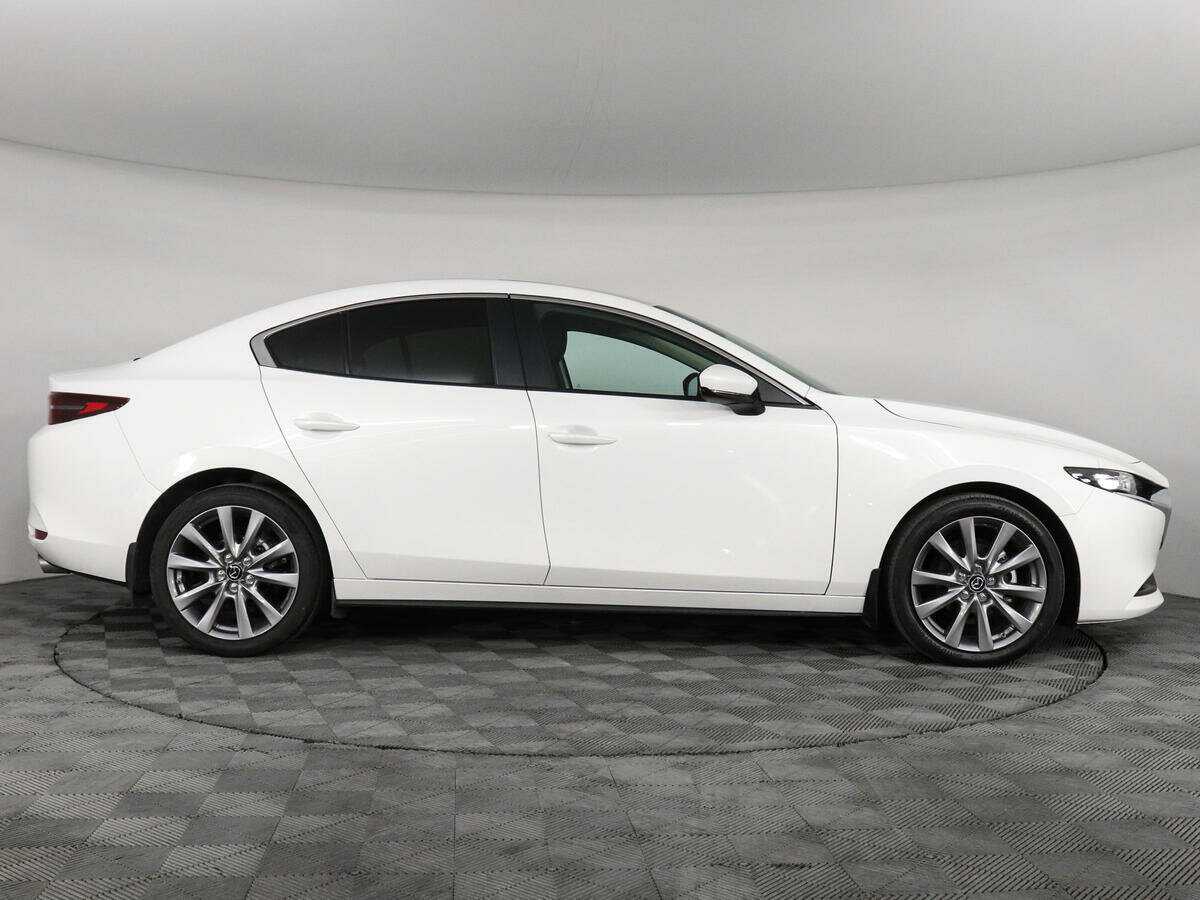 Купить Mazda 3, 2022, 15 510 км, фото №4
