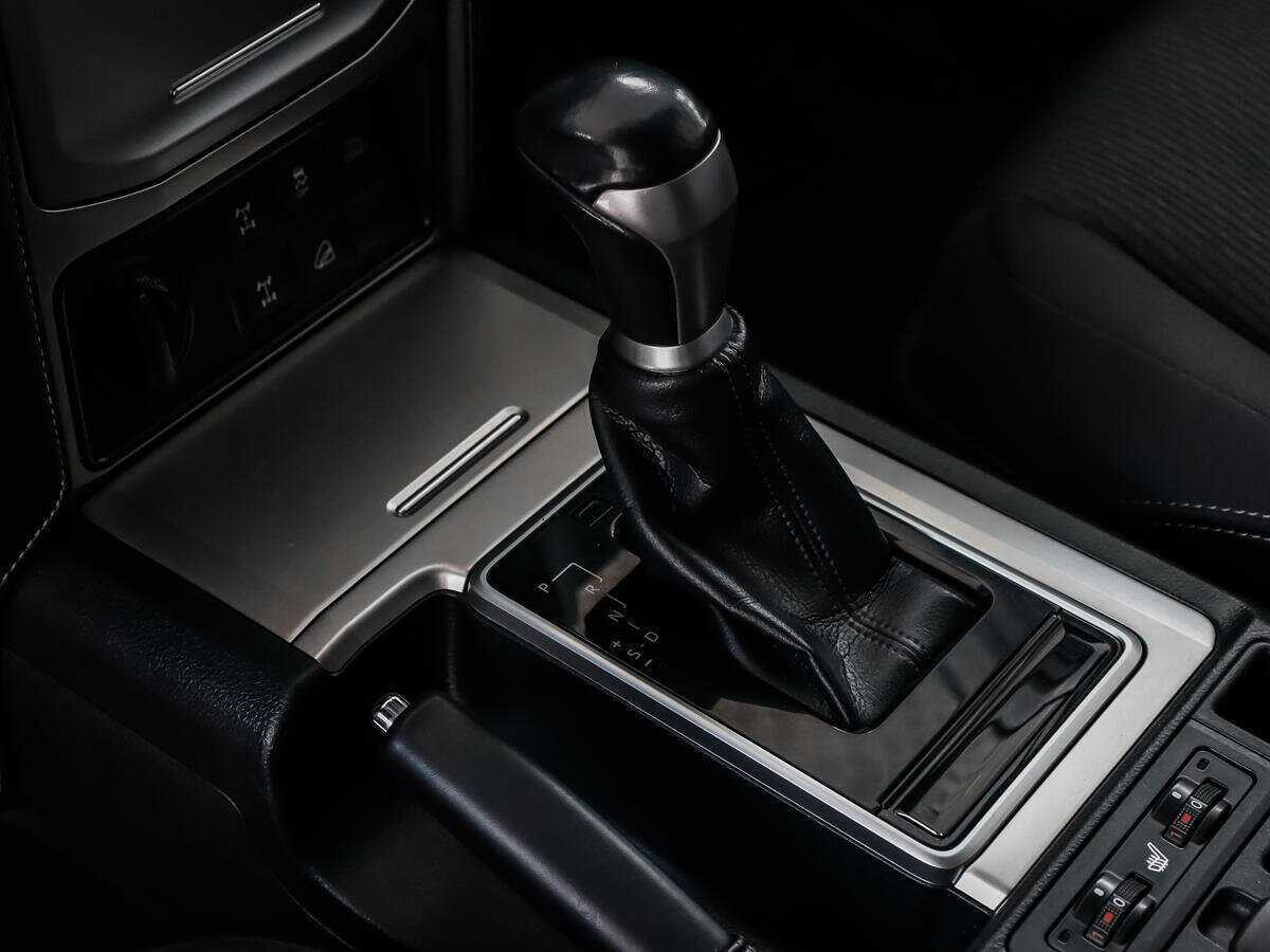 Купить Toyota Land Cruiser Prado, 2019, 156 902 км, фото №11