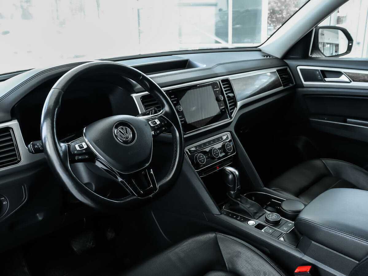 Купить Volkswagen Teramont, 2018, 154 479 км, фото №9
