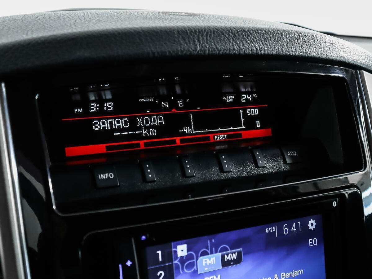 Купить Mitsubishi Pajero, 2015, 39 804 км, фото №15