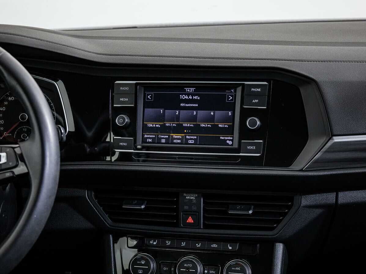 Купить Volkswagen Jetta, 2020, 56 034 км, фото №14