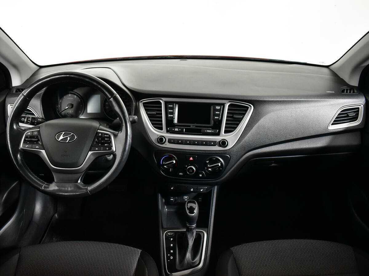 Купить Hyundai Solaris, 2019, 103 231 км, фото №11