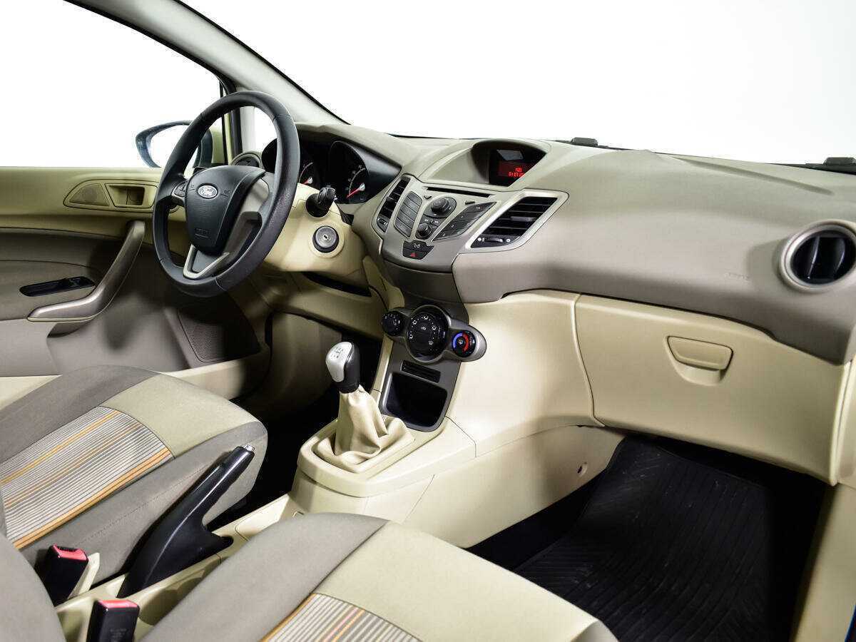 Купить Ford Fiesta, 2008, 168 196 км, фото №9