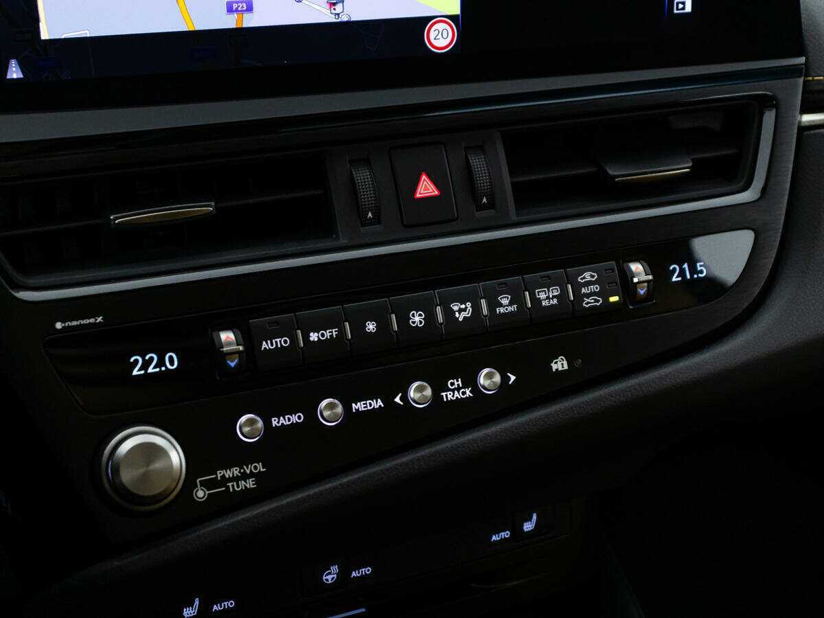 Купить Lexus ES 250, 2021, 39 426 км, фото №22