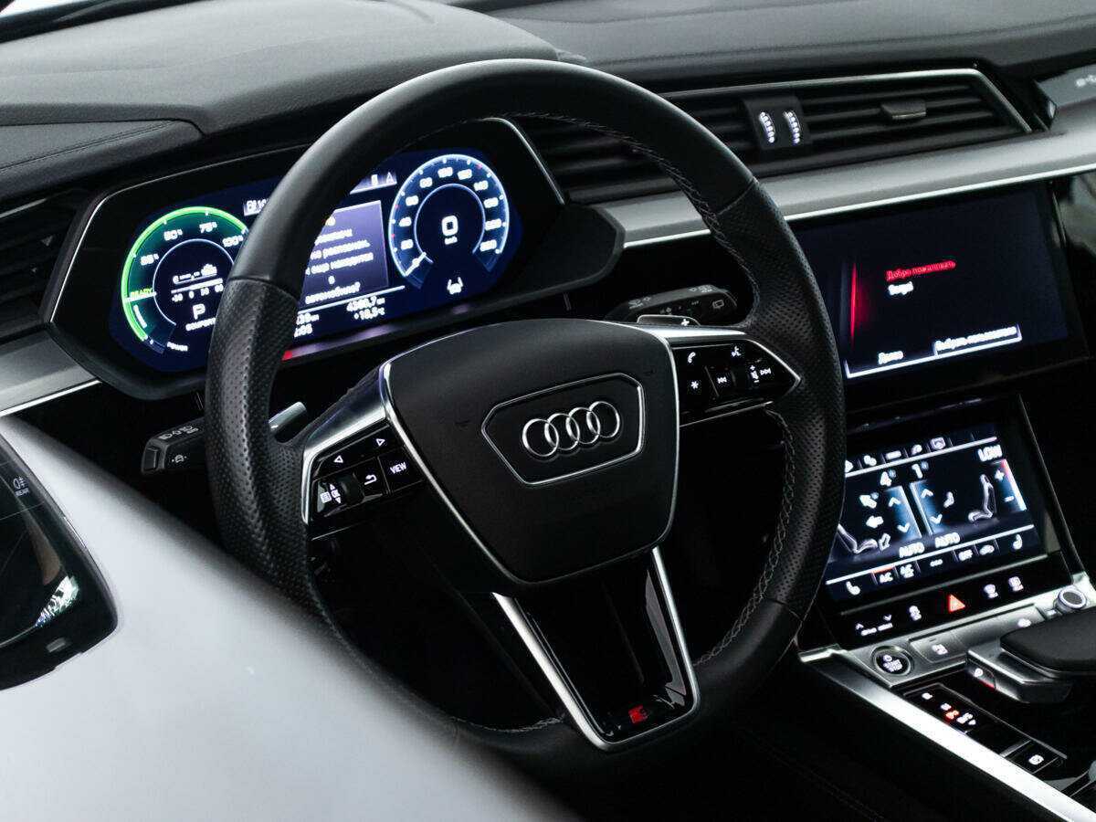 Купить Audi e-tron 50, 2022, 13 230 км, фото №21