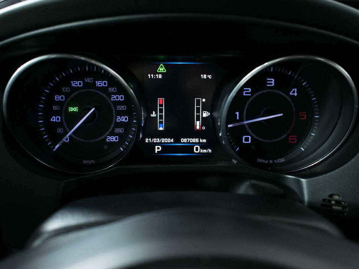 Купить Jaguar XE, 2016, 88 000 км, фото №11